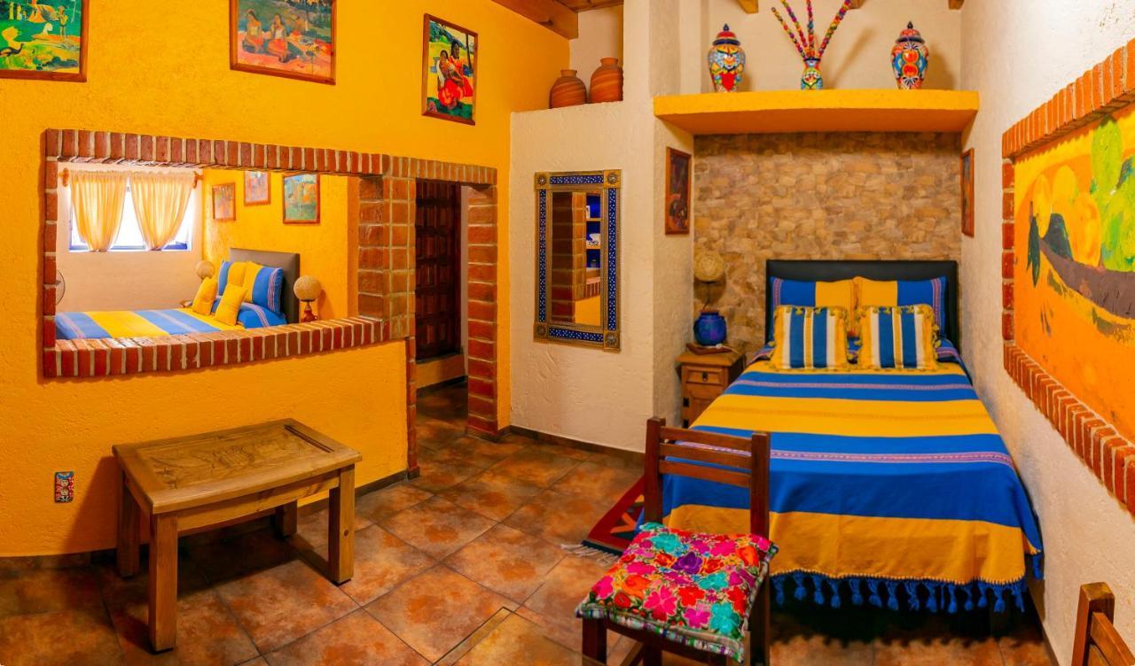 Mex Suites Casa Azul B&B Mexico City Exterior photo